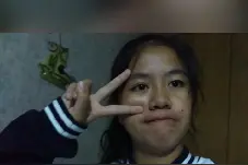 剪刀手女孩👧视频封面