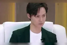朱亚文、宋佳配音《喜欢你》，惹郭德纲说段子，全场爆笑视频封面