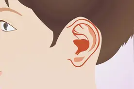 耳朵里面有血痂怎么办？用什么药能缓解症状？