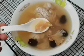 最近有点头晕，耳鸣，失眠，做个天麻炖猪脑试试看！视频封面