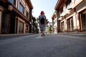 洛阳龙门古街，斥巨资打造的又一座鬼城视频封面