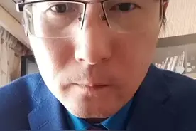 有网友说有社保就够了，没必要买商业保险。他的这种观点正确吗？视频封面