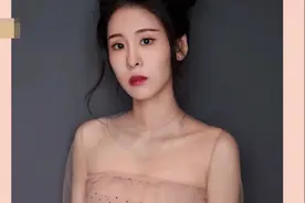 包贝尔晒饺子哪吒头cos照 宋祖儿张碧晨同款发型打卡视频封面