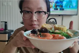 半瓶麻酱放了半年多，也能调出火锅店的蘸料味道，秘诀就这两样视频封面