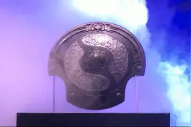 DOTA2：「TI4」中国军团Newbee全华班夺冠历程回顾！MU中无人！视频封面