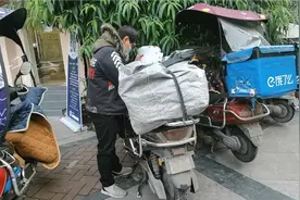 朋友送顺丰大网件，每天工作12小时，收入400元视频封面