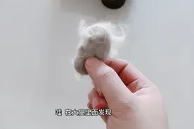 猫咪身上毛打结严重，今天在床上发现一颗鸡蛋大的节，怎么下来的视频封面