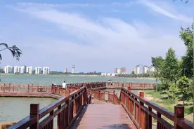 投资数亿元升级改造后的柘城县榕湖视频封面