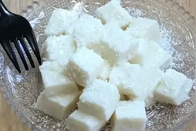 牛奶不要直接喝了，把它做成美味的甜品，入口即化，做法特别简单视频封面