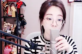 冯提莫翻唱《当你走了》，能听懂的人现在已落泪！