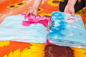 床罩和床单学会这样叠，又快又整齐，一个人简单搞定，方法太棒了