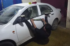 网上视频说胶带能把车窗玻璃能拉下来，今天试验三种车，看看怎样视频封面