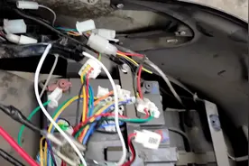 电动车骑的好好的，突然间跑不起来，转把拧到底才十几迈，咋了？视频封面