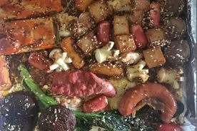 自己在家做的烧烤火锅丸子，味道美味极了，快来看看怎么做的吧