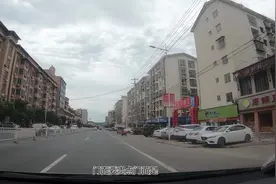 四川绵阳：三台最大的镇，房价堪比县城，不敢相信#vlog七天打卡#视频封面