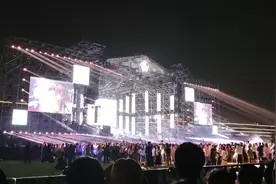 周深国潮 我是你的谁？看看一亿像素手机的效果😍视频封面