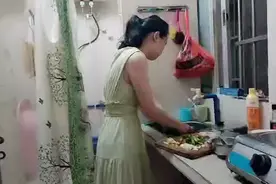 花甲好吃，确难洗，洗了半小时还没洗干净，怎么洗才干净呢！视频封面