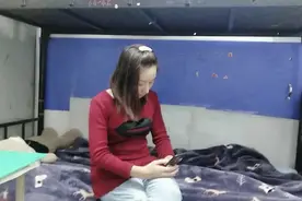 网传: 富士康男女关系复杂，妹子特别容易追，真的是这样吗？视频封面