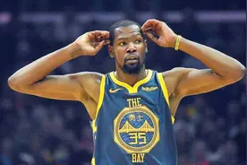 杜兰特1.6亿加盟篮网，勇士球迷反应很暖心，这回不烧球衣了视频封面