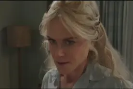 不愧是亚特兰蒂斯的女王，人长的又靓，三叉戟使的又好视频封面