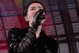 王菲经典歌曲《催眠》现场版，太好听了视频封面