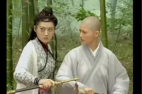 左冷禅亲率人马对付“圣姑”、仪琳！竹林之中展开一场激烈大战！视频封面