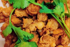 香港宝妈做又香又酥脆的孜然鸡软骨，吃了根本停不下来，做法简单