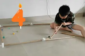 台球小选手，自制台球游戏，厉害吧？