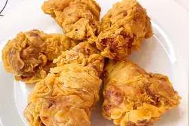 梁公子做麦当劳炸鸡腿酥脆不回软，小孩子都喜欢，简单易学，收藏