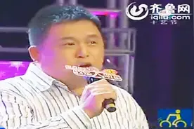 姜桂成罕见亮嗓子，一首《纤夫的爱》不输专业歌手，不愧是大师