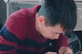 普通人到底能不能破解这有1000组合的三位数密码箱呢？真是太难了