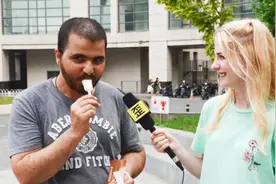 大量印度人在深圳定居，都靠什么养活自己？今天可算明白了视频封面