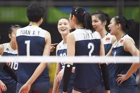 过程跌宕的中巴生死战 星耀征途 中国女排里约夺冠记之逆战（下）视频封面