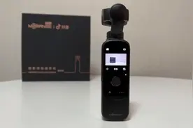 口袋云台实测，自带Ai美颜，自动追踪功能，橙影相机开箱体验！视频封面