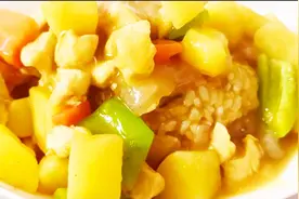 汤汁浓郁超级好吃的咖喱饭，在家做简单好操作全家人都爱吃，重启视频封面