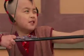 吴磊小哪吒太调皮，无师自通射出震天箭，这一箭可闯了祸了！视频封面
