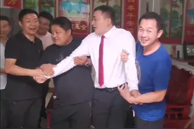 河南南阳：带你看下我们这边农村结婚的喜宴，都开始简单化了视频封面