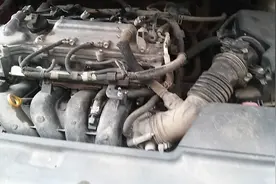 丰田卡罗拉发动机故障灯亮了，发动机抖动，加速不顺是什么原因视频封面