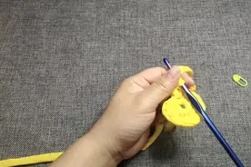 「沐小朵手工编织」布条线手提包(大)钩织方法——包底部分2