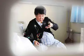 三甲医院排队低价供卵现状：卵源紧缺，但这一类人却被优先照顾！视频封面