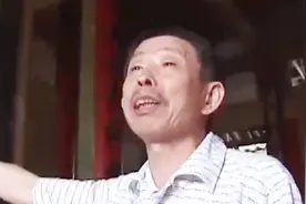 专家走进祠堂目光被对联吸引 落款竟是周斌 建文帝朱允炆的老师视频封面