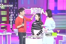 额头碎发多，女生这样打理，看起来还真像明星，美到犯规了！