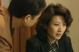 弟弟犯事姐姐不想管，弟弟直接点破她跟市委书记的关系要挟！畜生