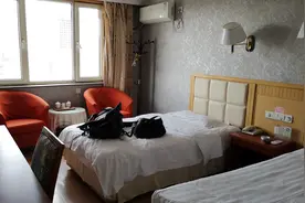 在呼和浩特住的宾馆，77一天视频封面
