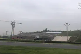 这是成都最南端的地铁站，始发一路向北，乘客好少！视频封面