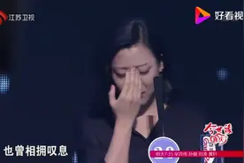 老师爱上自己的学生，两次上台坚持告白，美女感动！视频封面