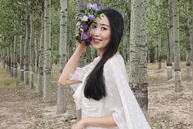 小仙女服装风格在树林里，可以这样拍照和摆姿势视频封面