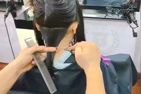 圆脸妹子长发直接剪成波波头，想不到这么美，修颜时尚显脸小视频封面