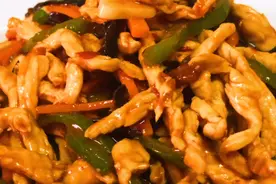 教大家用鸡肉做一道鱼香肉丝，简单易学，特别好吃