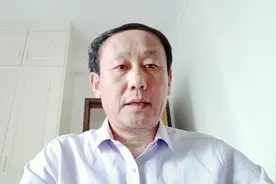 “差等生”的春天来了，快看这四个初中生可报考的专业，就业不愁视频封面